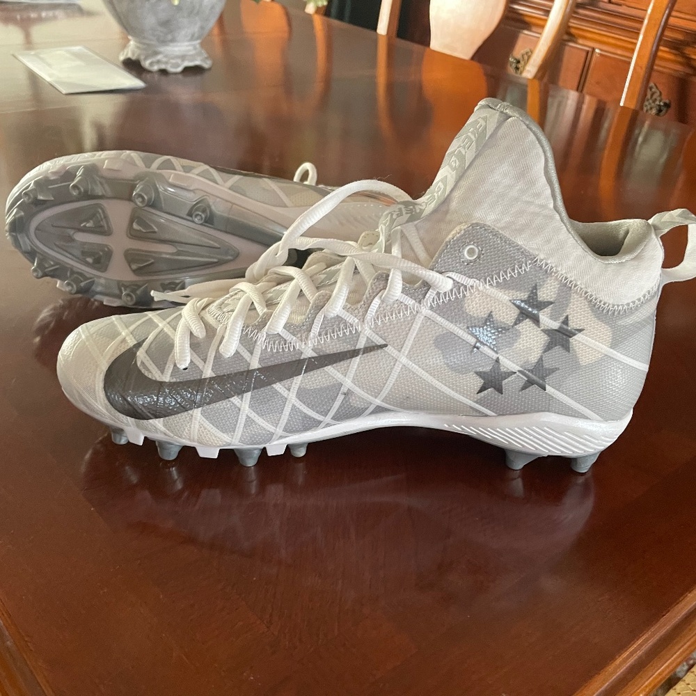 NEW Men's  Size 11.5 Nike Alpha Field General Elite Lacrosse/Football Cleats
